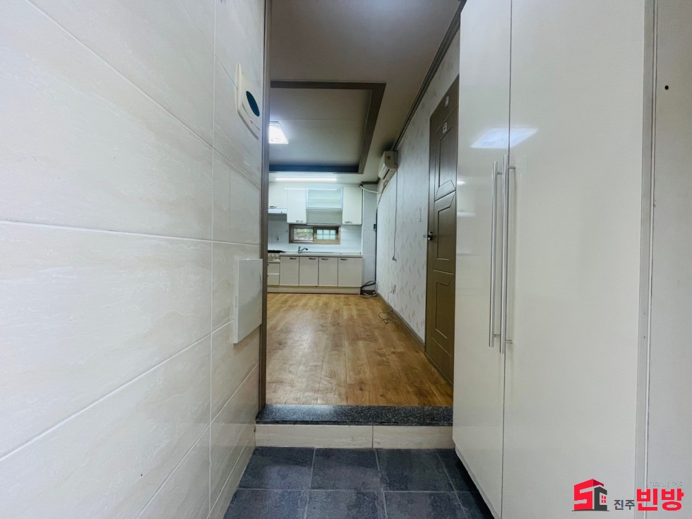 경남 진주시 상평동 275-46 ㉧ㅡ서빈No.1구해줘홈즈ㅡ㉧추천BEST꿀방 전세 매물번호 17344 사진 2