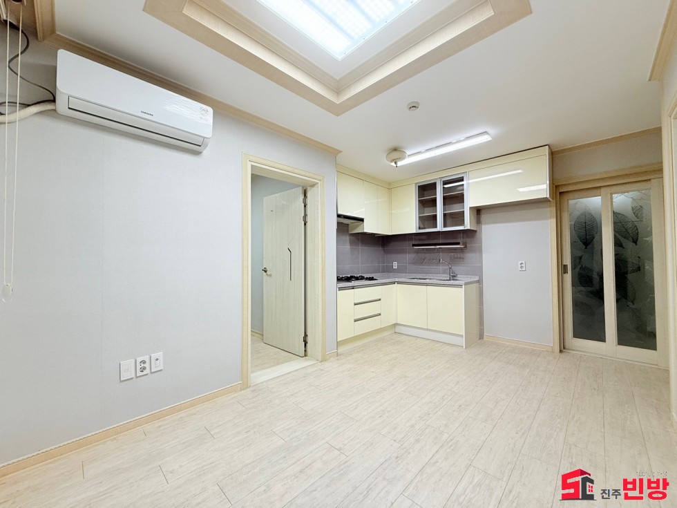 경남 진주시 평거동 1073-6 ㉧ㅡ서빈No.1구해줘홈즈ㅡ㉧추천BEST꿀방 월세 매물번호 17630 사진 4
