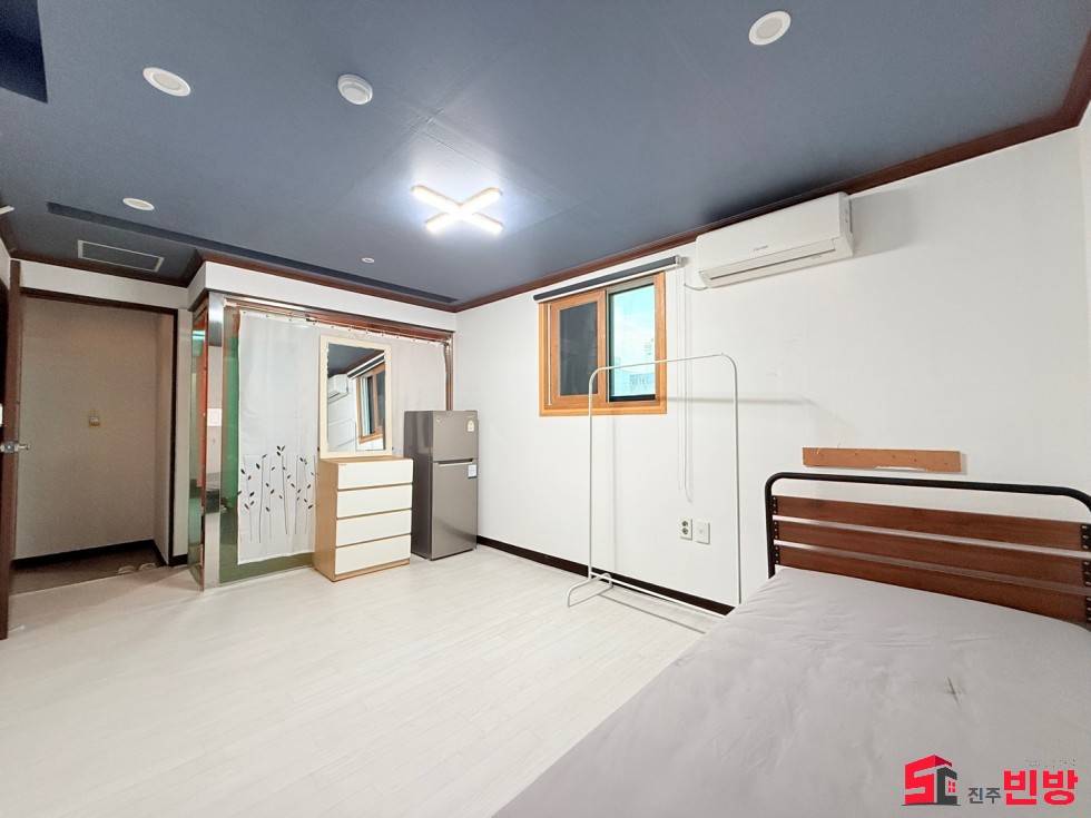 경남 진주시 칠암동 510-17 A동 ㉧ㅡ서빈No.1구해줘홈즈ㅡ㉧추천BEST꿀방 월세 매물번호 17660 사진 1