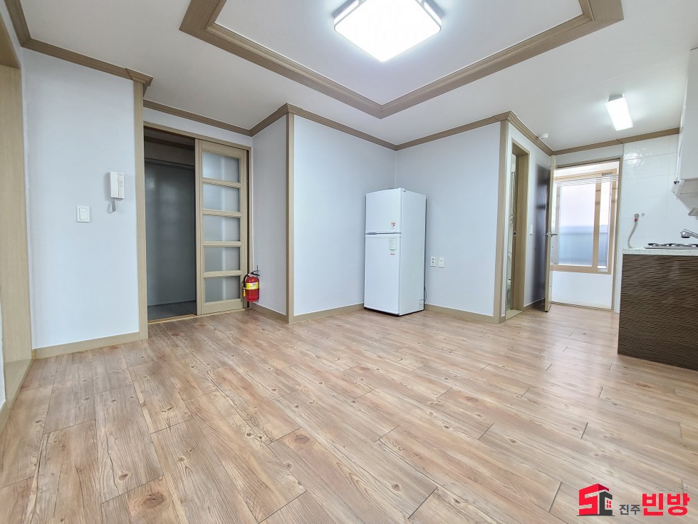 경남 진주시 칠암동 524-18 ㉧ㅡ서빈No.1구해줘홈즈ㅡ㉧추천BEST꿀방 월세 매물번호 14273 사진 4