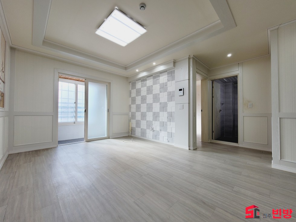 경남 진주시 초전동 1725-4 ㉧ㅡ서빈No.1구해줘홈즈ㅡ㉧추천BEST꿀방 월세 매물번호 14017 사진 1