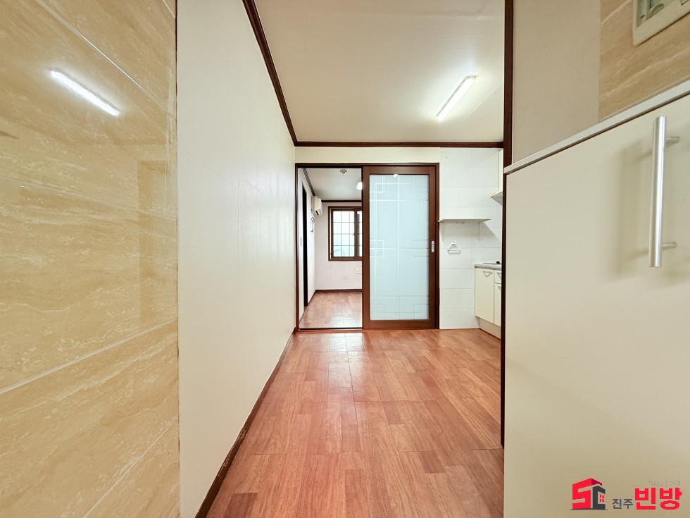 경남 진주시 상봉동 839-9 ㉧ㅡ서빈No.1구해줘홈즈ㅡ㉧추천BEST꿀방 월세 매물번호 17815 사진 2