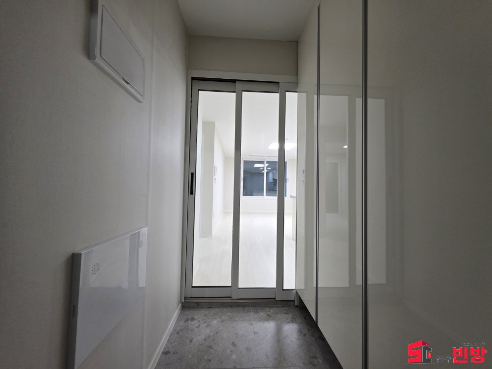 경남 진주시 가좌동 2045-5 ㉧ㅡ서빈No.1구해줘홈즈ㅡ㉧추천BEST꿀방 월세 매물번호 17806 사진 2