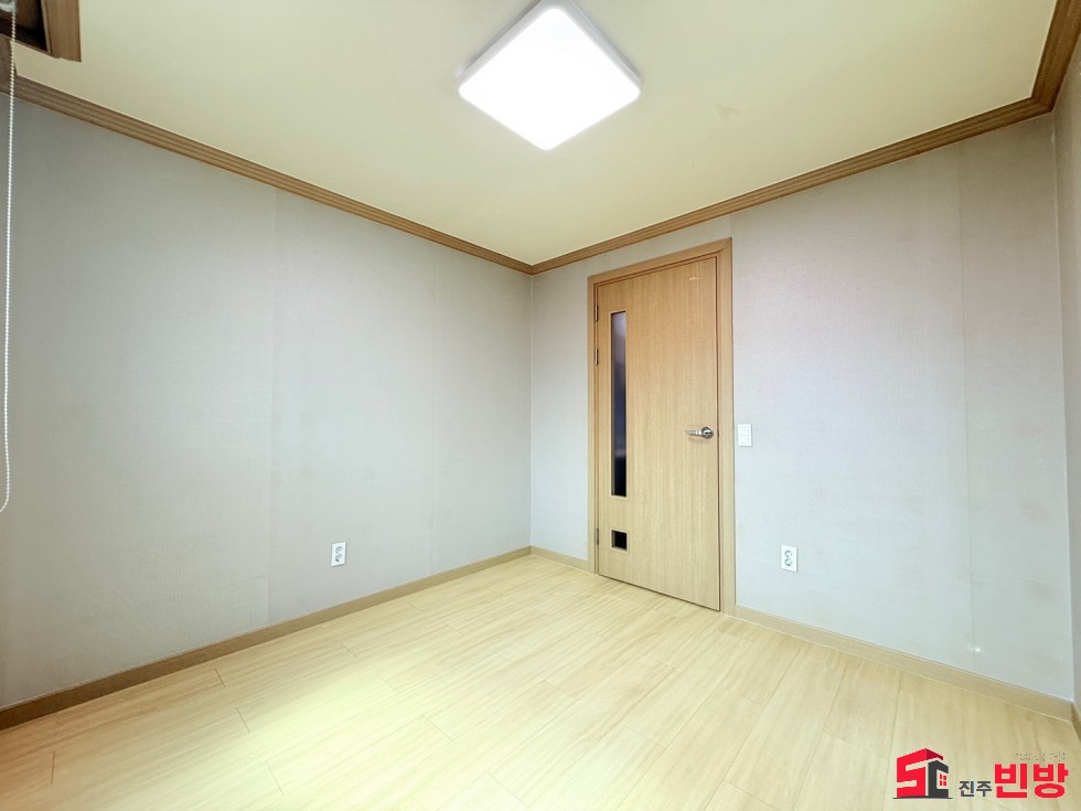 경남 진주시 상대동 243-33 ㉧ㅡ서빈No.1구해줘홈즈ㅡ㉧추천BEST꿀방 월세 매물번호 17488 사진 8