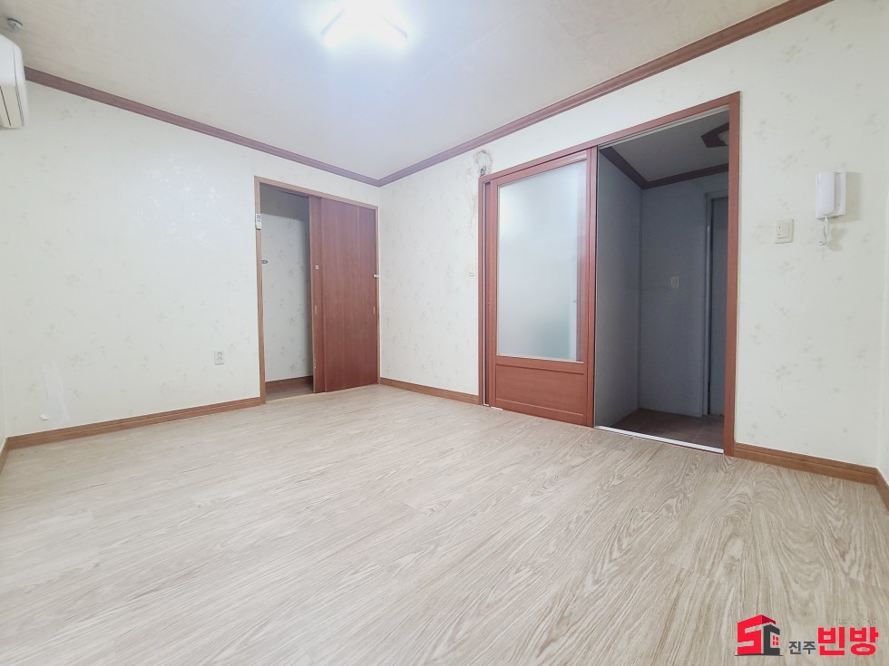 경남 진주시 주약동 111-21 ㉧ㅡ서빈No.1구해줘홈즈ㅡ㉧추천BEST꿀방 월세 매물번호 13717 사진 1