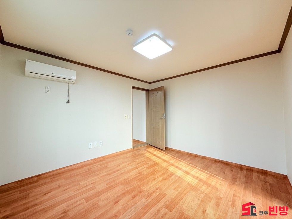 경남 진주시 봉곡동 112-1 ㉧ㅡ서빈No.1구해줘홈즈ㅡ㉧추천BEST꿀방 월세 매물번호 17532 사진 1