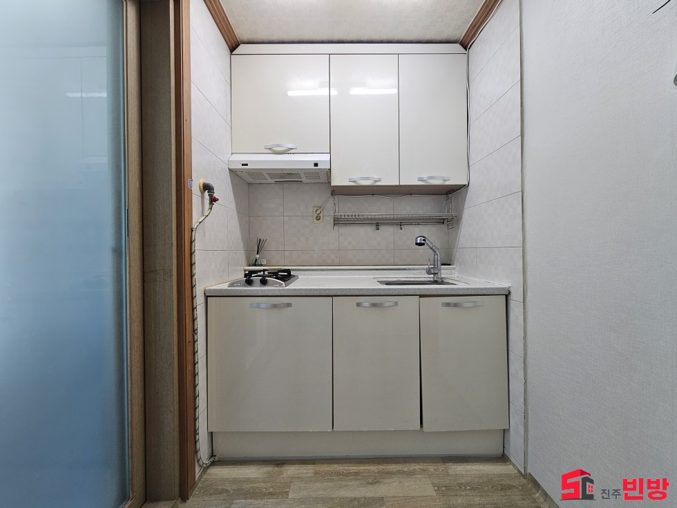 경남 사천시 사천읍 선인리 647-7 ㉧ㅡ서빈No.1구해줘홈즈ㅡ㉧추천BEST꿀방 월세 매물번호 17728 사진 3