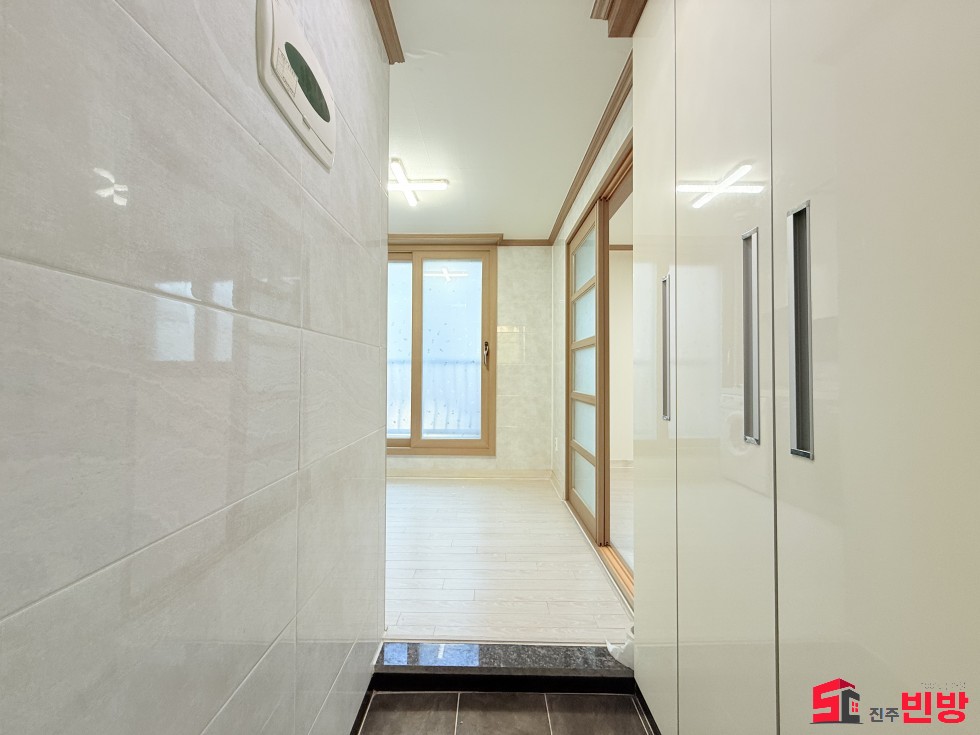 경남 진주시 중안동 132-2 ㉧ㅡ서빈No.1구해줘홈즈ㅡ㉧추천BEST꿀방 월세 매물번호 17756 사진 2