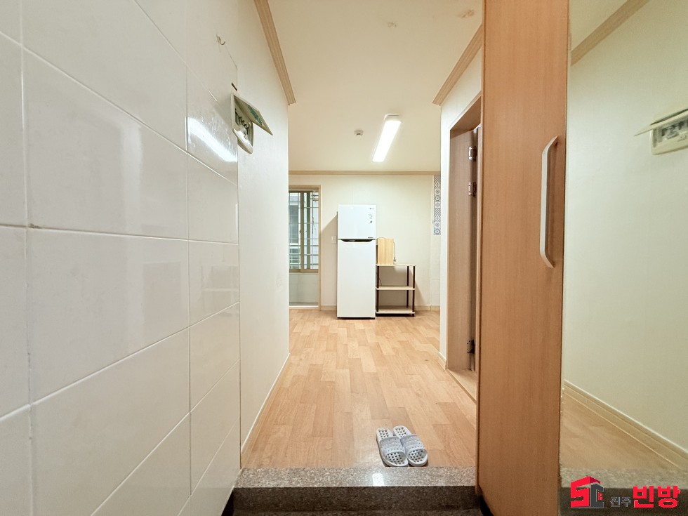 경남 진주시 인사동 136-12 ㉧ㅡ서빈No.1구해줘홈즈ㅡ㉧추천BEST꿀방 월세 매물번호 17774 사진 2