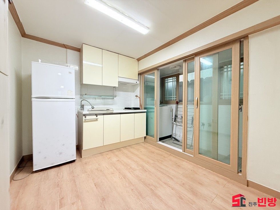 경남 진주시 상봉동 1106-19 ㉧ㅡ서빈No.1구해줘홈즈ㅡ㉧추천BEST꿀방 월세 매물번호 12554 사진 3