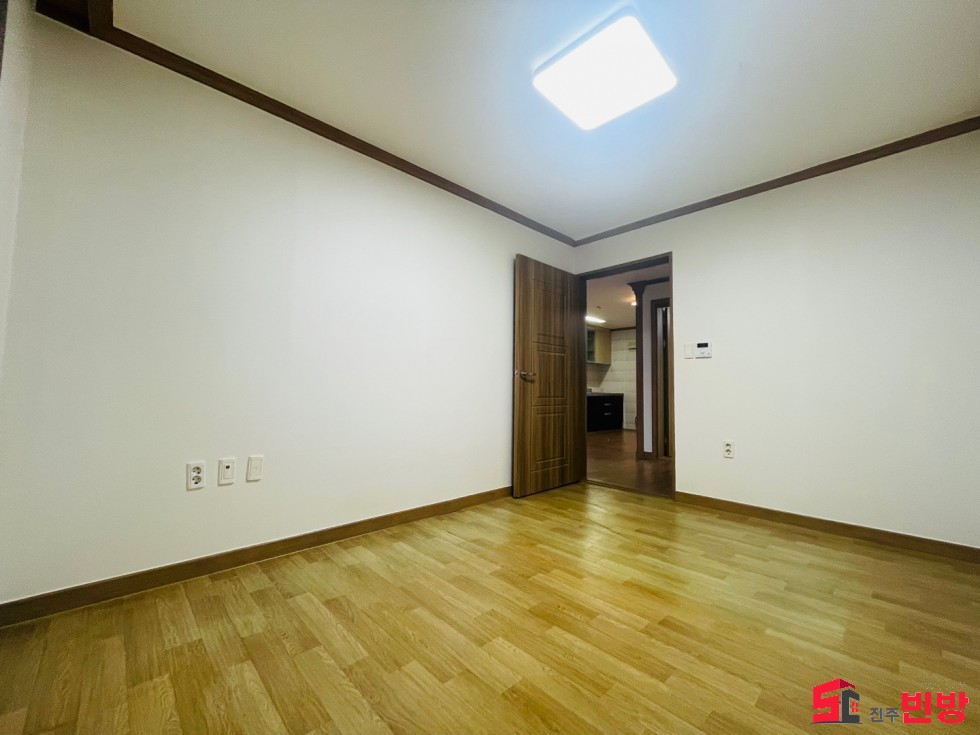 경남 진주시 초전동 1635-1 ㉧ㅡ서빈No.1구해줘홈즈ㅡ㉧추천BEST꿀방 월세 매물번호 17312 사진 4
