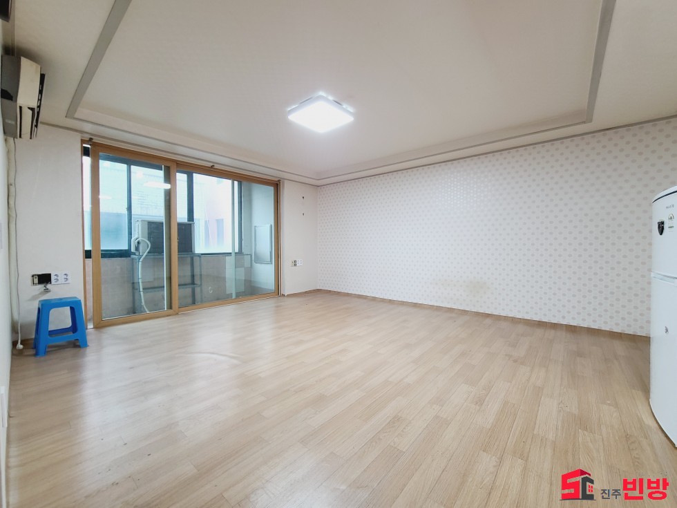경남 진주시 호탄동 634-2 ㉧ㅡ서빈No.1구해줘홈즈ㅡ㉧추천BEST꿀방 월세 매물번호 15742 사진 1
