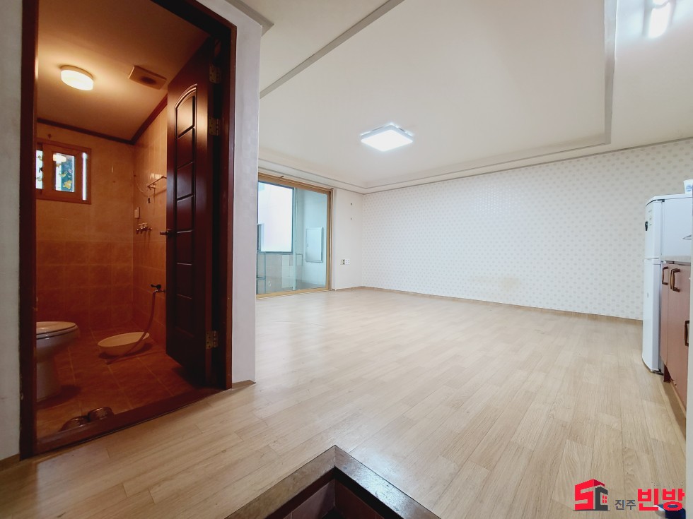 경남 진주시 호탄동 634-2 ㉧ㅡ서빈No.1구해줘홈즈ㅡ㉧추천BEST꿀방 월세 매물번호 15742 사진 3