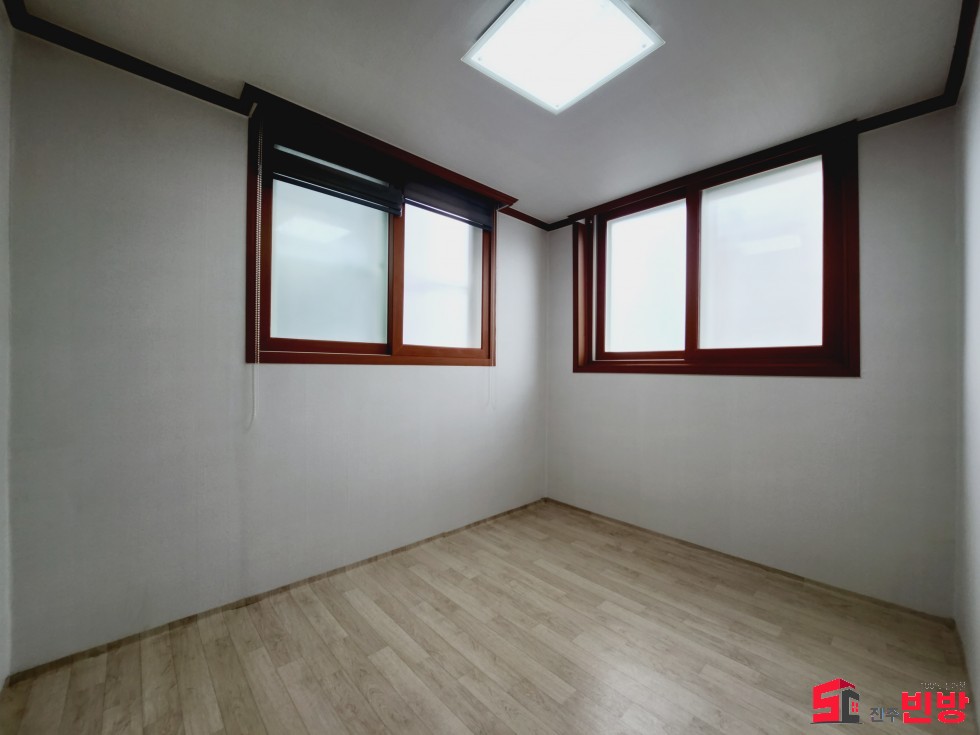 경남 진주시 상봉동 1097-9 ㉧ㅡ서빈No.1구해줘홈즈ㅡ㉧추천BEST꿀방 월세 매물번호 17150 사진 3