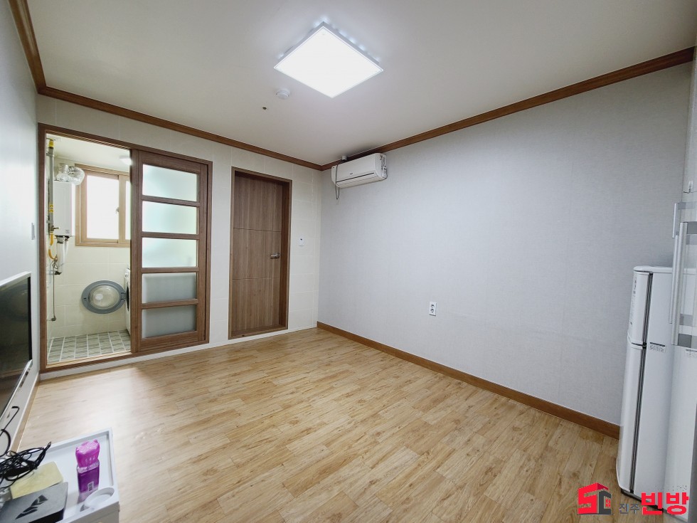 경남 진주시 호탄동 605-13 ㉧ㅡ서빈No.1구해줘홈즈ㅡ㉧추천BEST꿀방 월세 매물번호 14026 사진 2