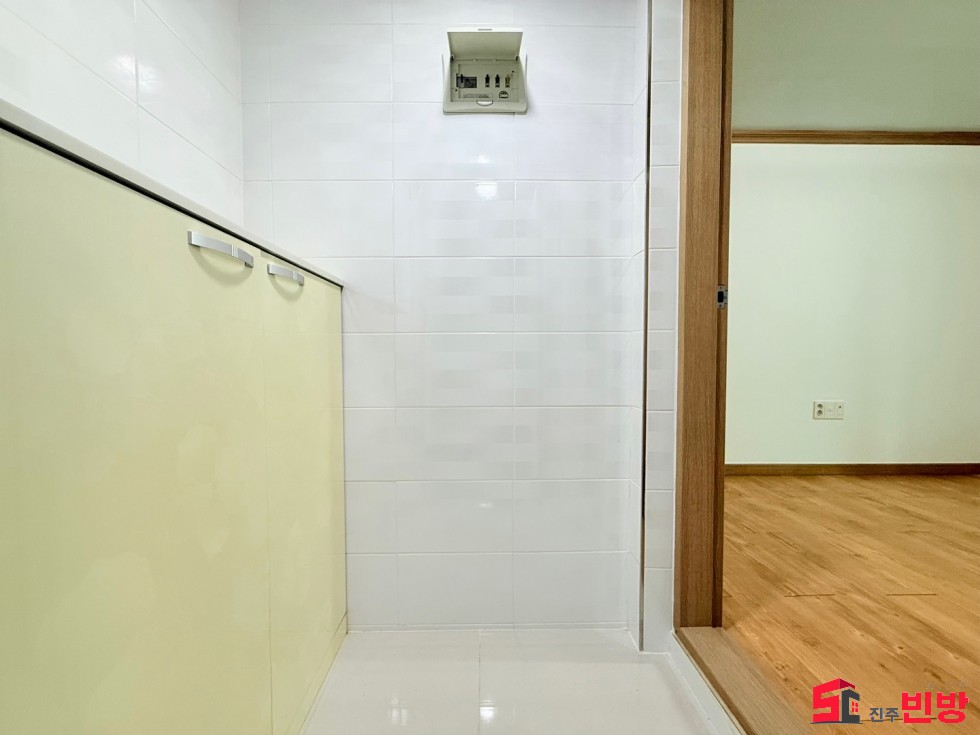 경남 진주시 칠암동 488-1 ㉧ㅡ서빈No.1구해줘홈즈ㅡ㉧추천BEST꿀방 월세 매물번호 10442 사진 2