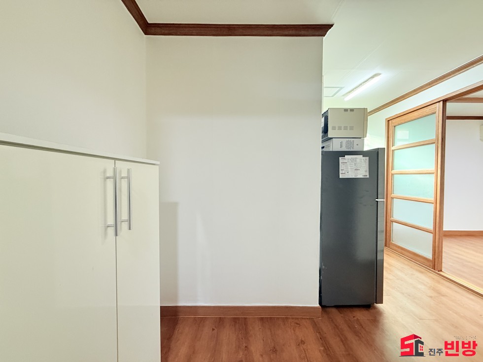 경남 진주시 칠암동 523-16 ㉧ㅡ서빈No.1구해줘홈즈ㅡ㉧추천BEST꿀방 월세 매물번호 12526 사진 2