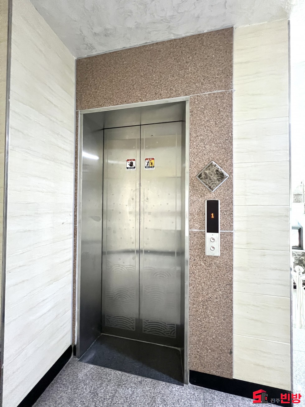 경남 진주시 칠암동 523-16 ㉧ㅡ서빈No.1구해줘홈즈ㅡ㉧추천BEST꿀방 월세 매물번호 16397 사진 10