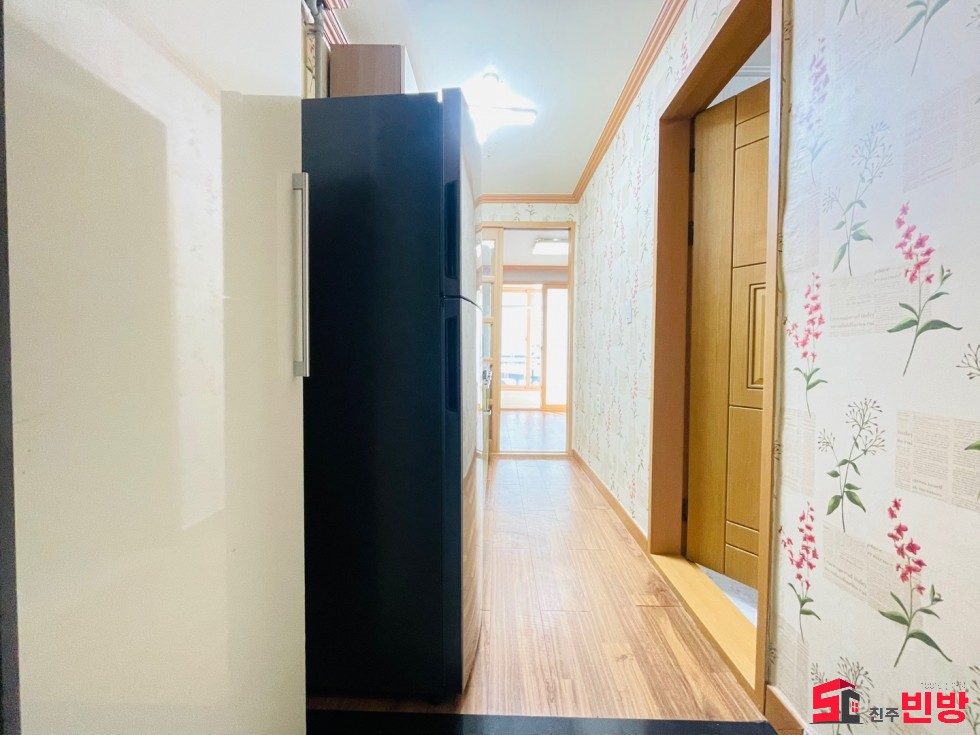 경남 진주시 칠암동 524-23 ㉧ㅡ서빈No.1구해줘홈즈ㅡ㉧추천BEST꿀방 월세 매물번호 17925 사진 2