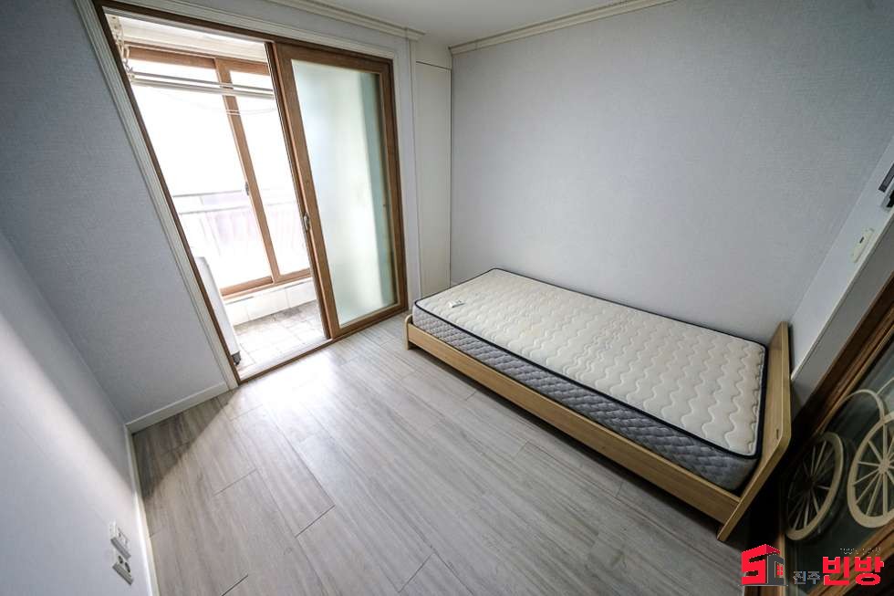 경남 진주시 칠암동 491-10 ㉧ㅡ서빈No.1구해줘홈즈ㅡ㉧추천BEST꿀방 월세 매물번호 10110 사진 2