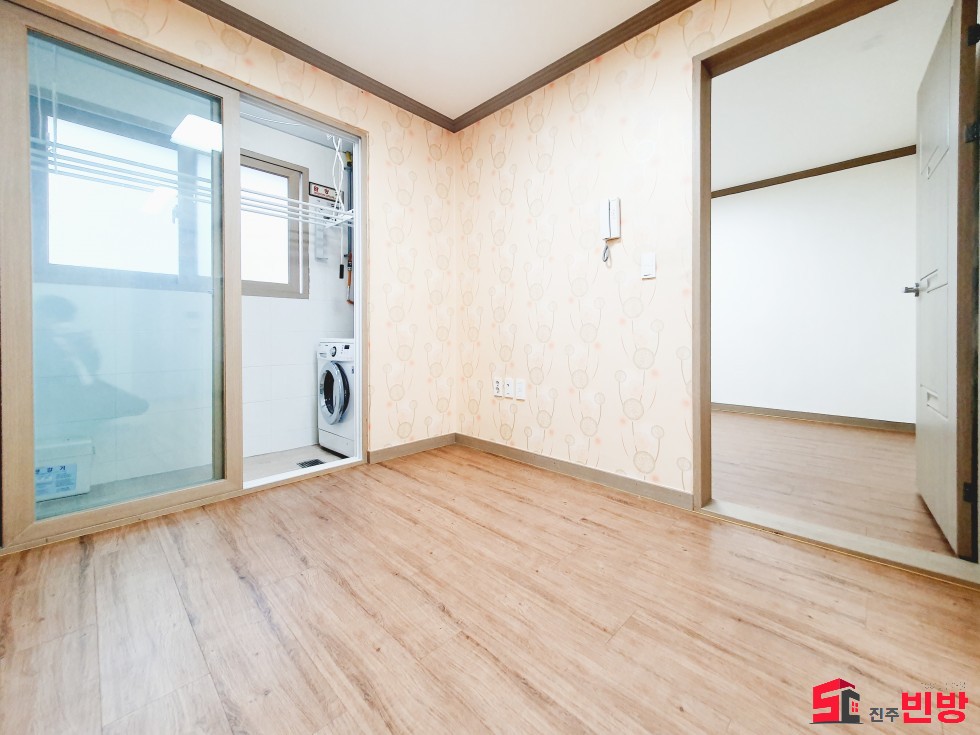 경남 진주시 칠암동 523-11 ㉧ㅡ서빈No.1구해줘홈즈ㅡ㉧추천BEST꿀방 월세 매물번호 13456 사진 1