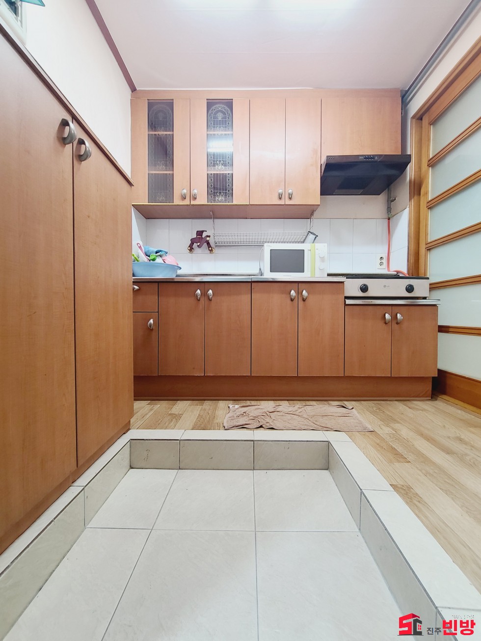 경남 진주시 칠암동 520-5 ㉧ㅡ서빈No.1구해줘홈즈ㅡ㉧추천BEST꿀방 월세 매물번호 13498 사진 3