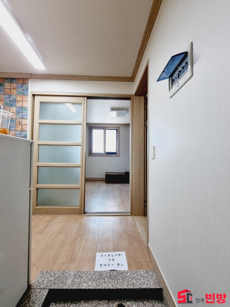 경남 진주시 상봉동 806-48 ㉧ㅡ서빈No.1구해줘홈즈ㅡ㉧추천BEST꿀방 월세 매물번호 14597 사진 2
