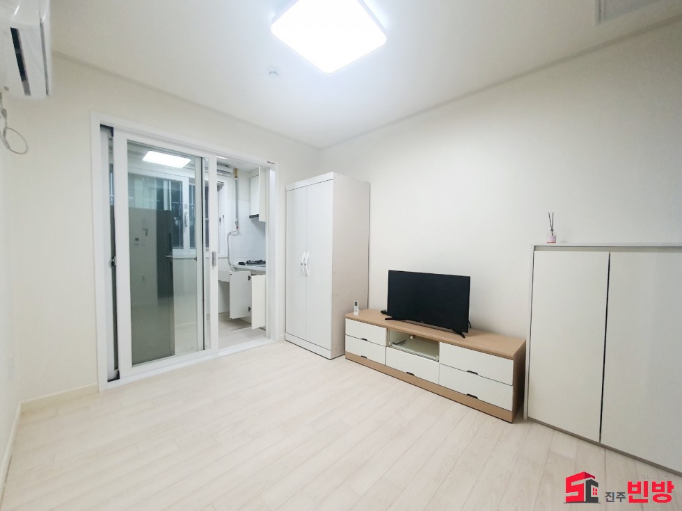 경남 진주시 상봉동 1071-3 ㉧ㅡ서빈No.1구해줘홈즈ㅡ㉧추천BEST꿀방 월세 매물번호 11737 사진 1