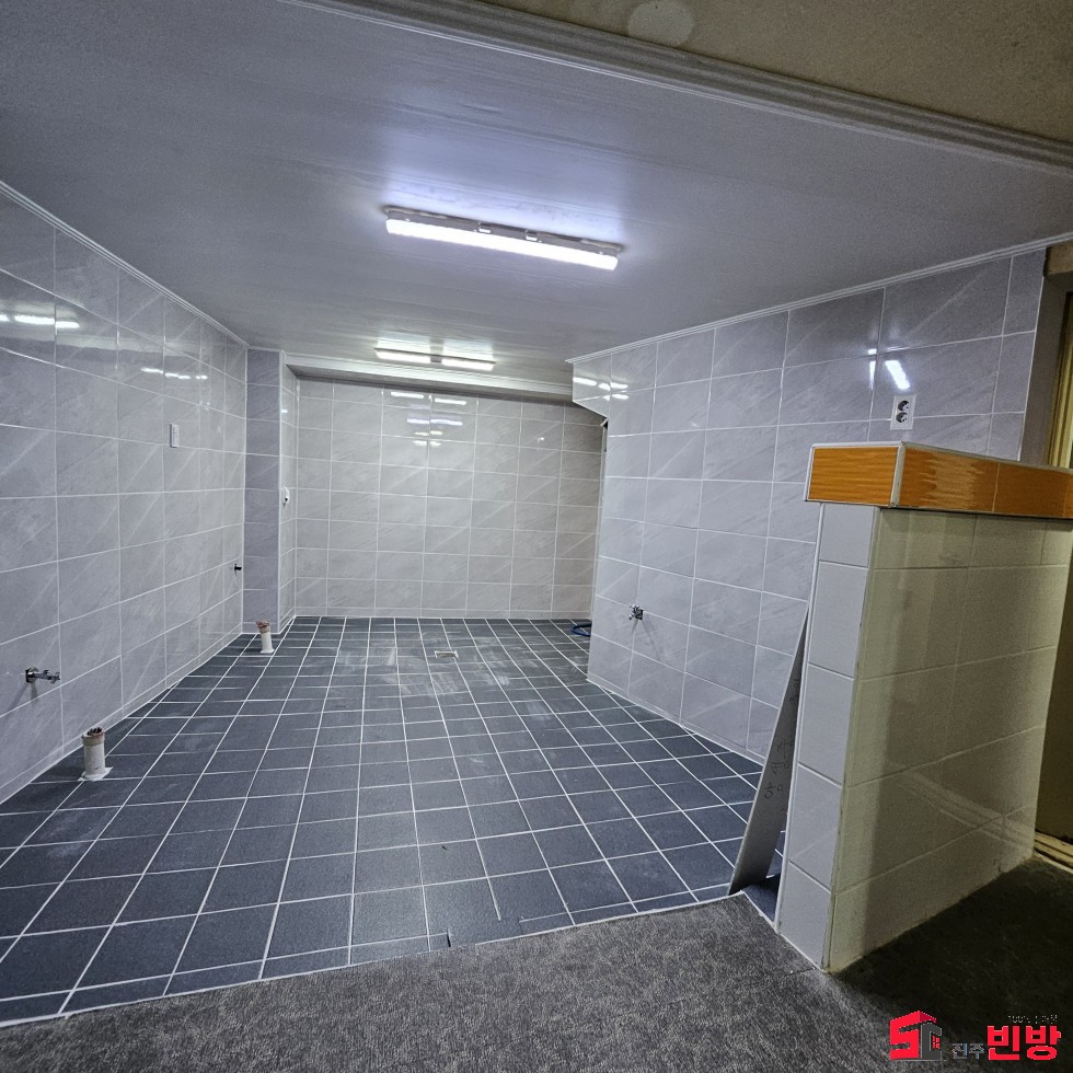 경남 진주시 하대동 ★진주상가임대★ 하대동 창고 포함 1층 상가임대 월세 매물번호 18023 사진 4