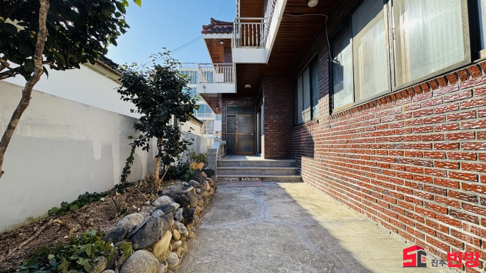 경남 진주시 이현동 13-4 ㉧ㅡ서빈No.1구해줘홈즈ㅡ㉧추천BEST꿀방 월세 매물번호 18035 사진 1
