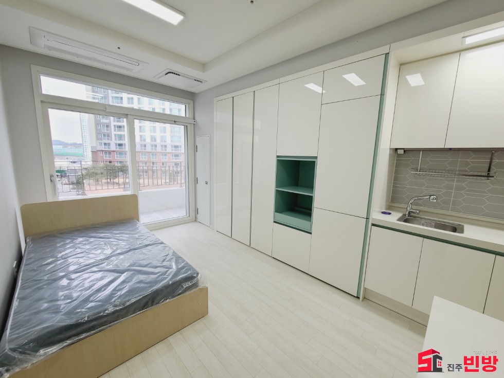 경남 진주시 가좌동 가좌동 2068-1 ★꿀매물★가장 귀한 테라스 매물~^^ 월세 매물번호 14041 사진 1