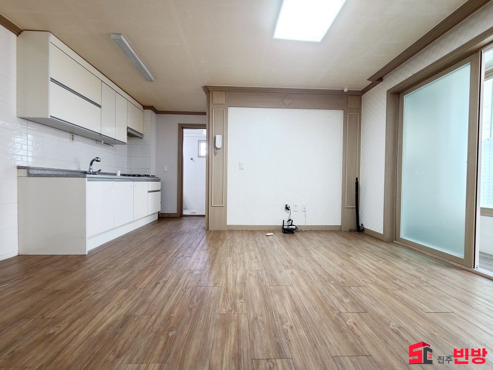 경남 진주시 상봉동 748-6 ㉧ㅡ서빈No.1구해줘홈즈ㅡ㉧추천BEST꿀방 월세 매물번호 12578 사진 1