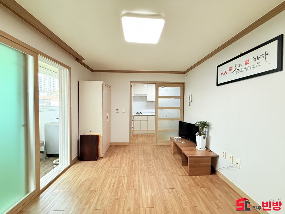 경남 진주시 상봉동 748-6 ㉧ㅡ서빈No.1구해줘홈즈ㅡ㉧추천BEST꿀방 월세 매물번호 18203 사진 1