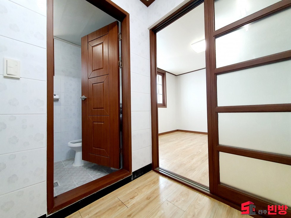 경남 진주시 인사동 180-4 ㉧ㅡ서빈No.1구해줘홈즈ㅡ㉧추천BEST꿀방 월세 매물번호 13459 사진 2