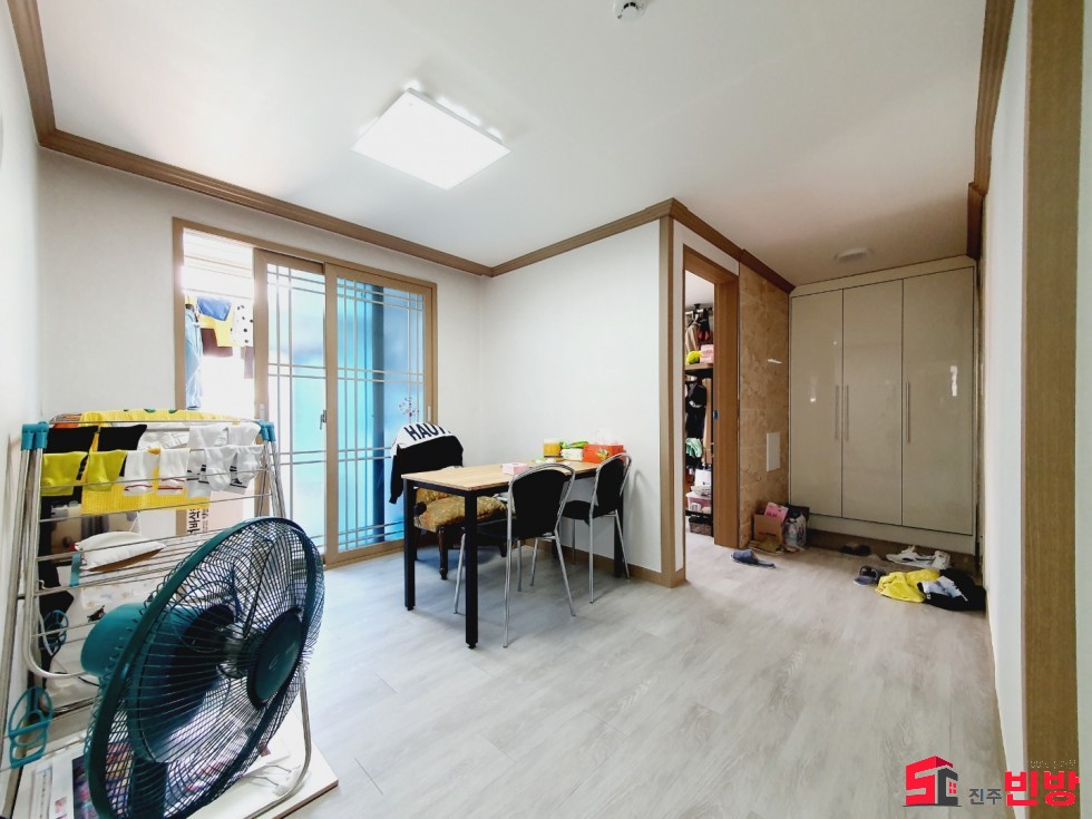 경남 진주시 상봉동 1075-7 ㉧ㅡ서빈No.1구해줘홈즈ㅡ㉧추천BEST꿀방 월세 매물번호 14632 사진 1
