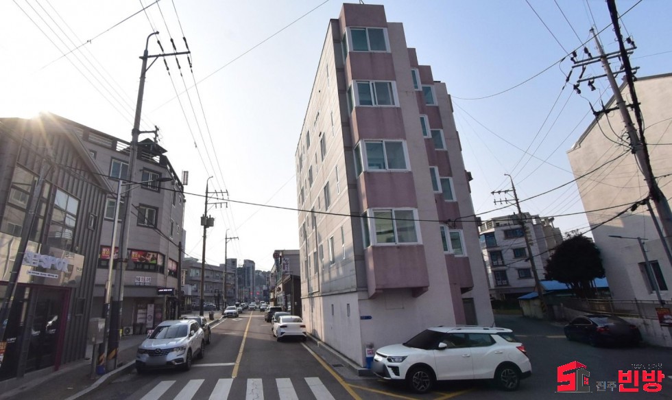 경남 사천시 사천읍 사주리 18-2 (홍인빌리지) 건물전체동 사천원룸급매NO.1 유원리치빌부근 매매 매물번호 18125 사진 1