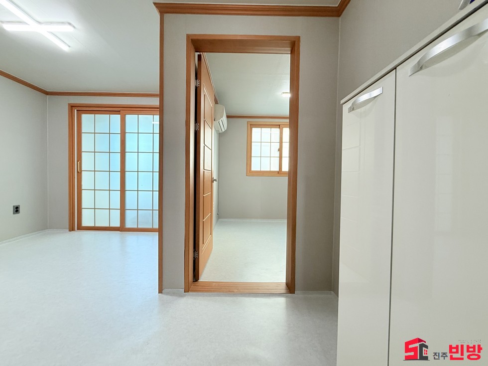 경남 진주시 상봉동 1061-6 ㉧ㅡ서빈No.1구해줘홈즈ㅡ㉧추천BEST꿀방 월세 매물번호 18109 사진 2