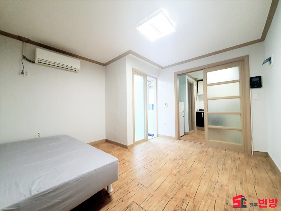 경남 진주시 평거동 379-3 ㉧ㅡ서빈No.1구해줘홈즈ㅡ㉧추천BEST꿀방 월세 매물번호 13542 사진 1