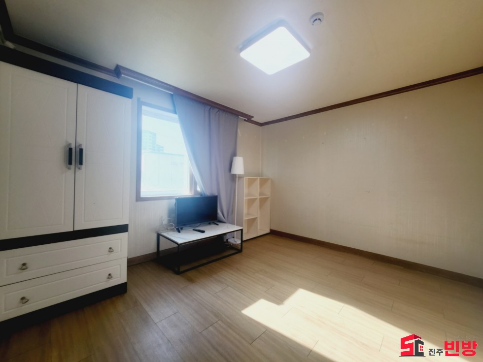 경남 진주시 칠암동 320-2 ㉧ㅡ서빈No.1구해줘홈즈ㅡ㉧추천BEST꿀방 월세 매물번호 17185 사진 3