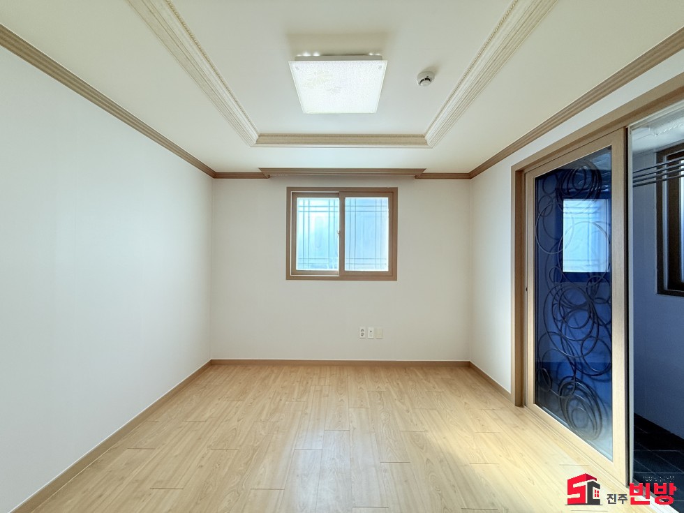경남 진주시 상봉동 858-5 ㉧ㅡ서빈No.1구해줘홈즈ㅡ㉧추천BEST꿀방 월세 매물번호 18083 사진 1