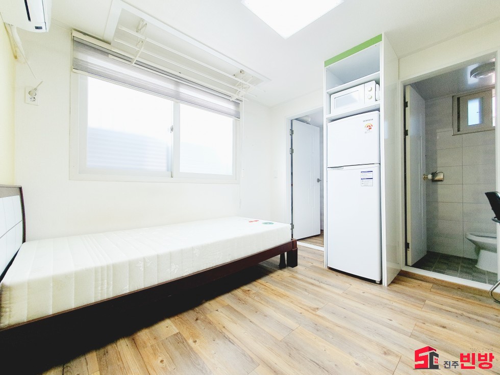 경남 진주시 칠암동 123-2 ㉧ㅡ서빈No.1구해줘홈즈ㅡ㉧추천BEST꿀방 월세 매물번호 12384 사진 2