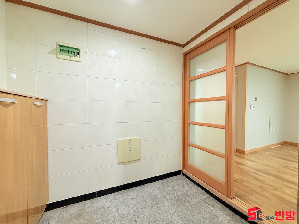 경남 진주시 인사동 112-6 ㉧ㅡ서빈No.1구해줘홈즈ㅡ㉧추천BEST꿀방 월세 매물번호 18172 사진 2